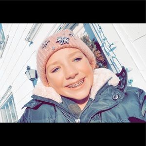 Meet your Posher, Raegan